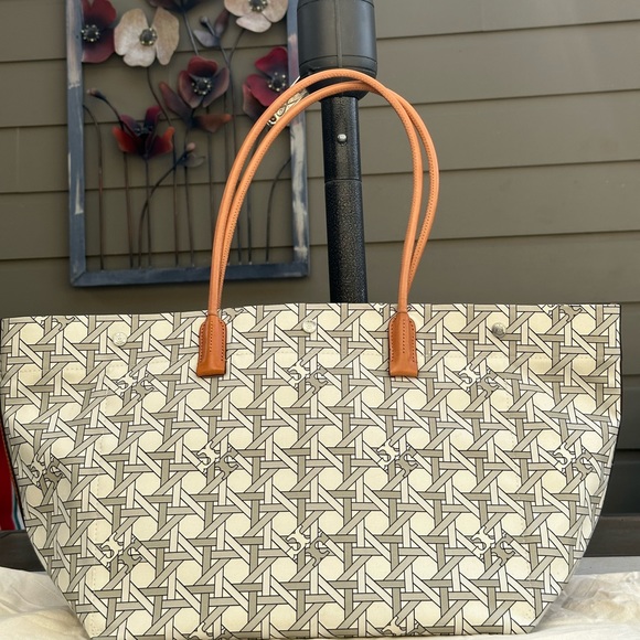 Tory Burch Basketweave Shopper Bag - Picture 3 of 15